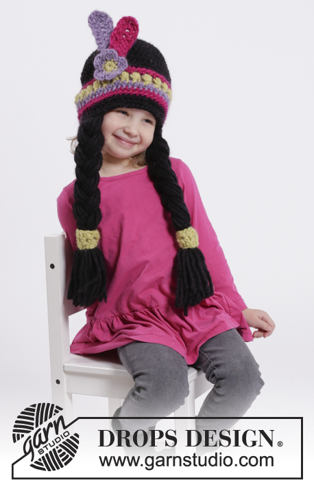 Little Alawa / DROPS Extra 0-1074 - DROPS karneval: DROPS Snow lõngast heegeldatud sulgedega ja patsidega Pocahontas müts suurustele 1-10 aastasele lapsele