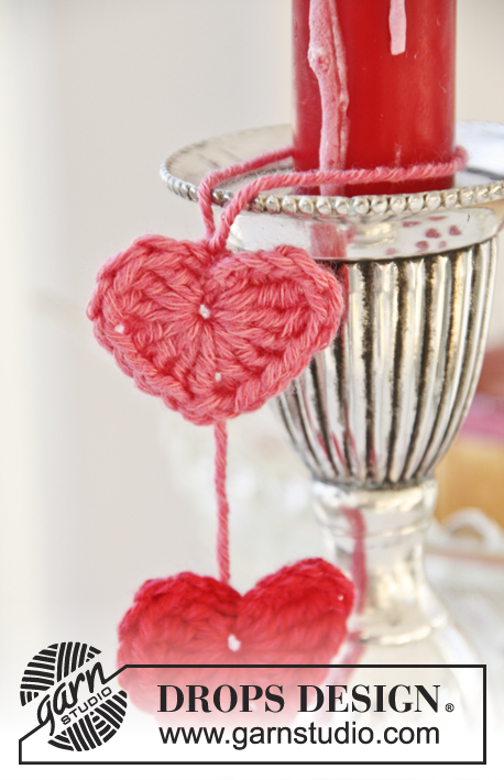 Sweet Valentine / DROPS Extra 0-1077 - Walentynki DROPS: serce DROPS na szydełku, z włóczki „Cotton Merino”.