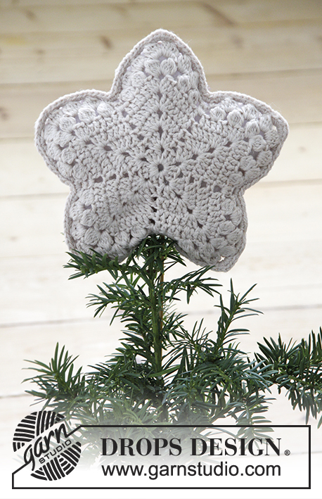 Top That! / DROPS Extra 0-1208 - Crochet DROPS Christmas tree star with lace pattern in DROPS Belle. Theme: Christmas