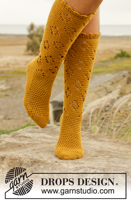 Walking on Sunshine / DROPS Extra 0-1242 - DROPS ponožky – podkolenky s kytičkovým vzorem háčkované z příze  Fabel. Velikost: 35-43.