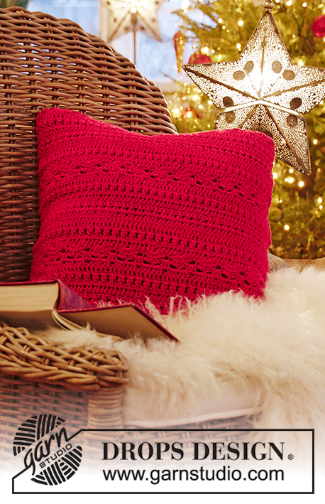 Merry Pillow / DROPS Extra 0-1445 - Potah na polštář s plastickým vzorem háčkovaný z příze DROPS Muskat. Motiv: Vánoce.