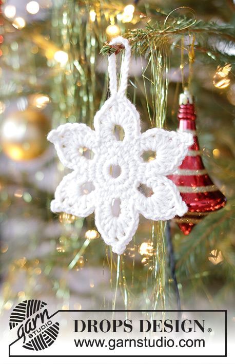 Shine Bright / DROPS Extra 0-1451 - Vánoční hvězda háčkovaná v kruhových řadách z příze DROPS Cotton Merino. Motiv: Vánoce.