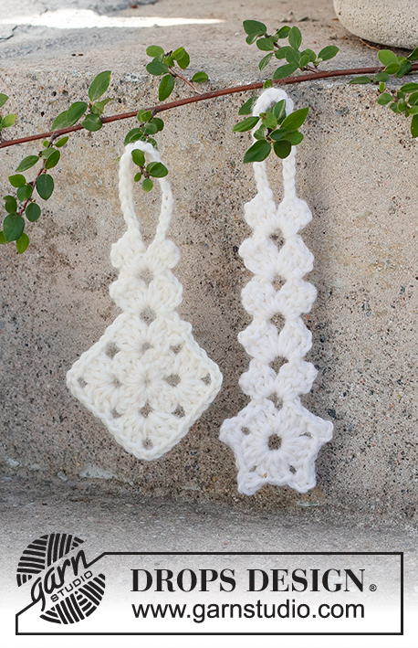 Hanging Crystals / DROPS Extra 0-1510 - Crocheted Christmas decorations in DROPS Muskat. Theme: Christmas.