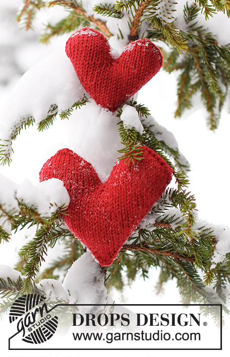 Winter's Love / DROPS Extra 0-1556 - Knitted hearts in DROPS Merino Extra Fine. Theme: Christmas.