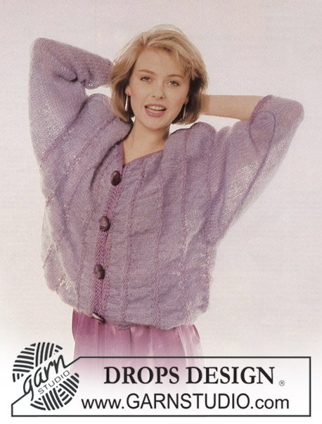 DROPS Extra 0-159 - DROPS jakke i Flores og Silke med knapping bak eller foran. Tema: Colour-Line