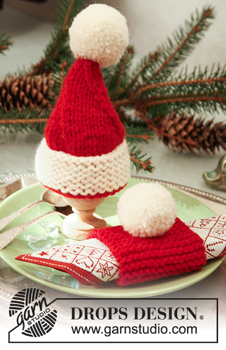 Santa's Breakfast / DROPS Extra 0-569 - Kötött karácsonyi tojásmelegítő és karácsonyi szalvétagyűrű DROPS ALASKA fonalból