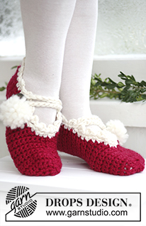 Free patterns - Christmas Socks & Slippers / DROPS Extra 0-578