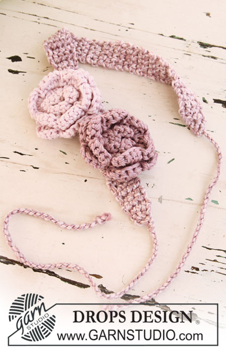 Spring in the Hair / DROPS Extra 0-674 - Crochet DROPS hair band with crochet flowers in ”Cotton Viscose”. Crochet flower in ”Snow” for head band. 