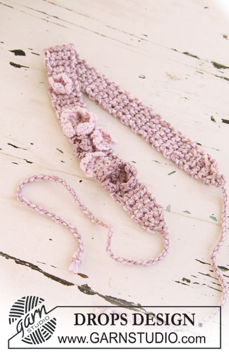 DROPS Extra 0-681 - Bandeau DROPS au crochet avec fleurs au crochet en ”Cotton Viscose”. 