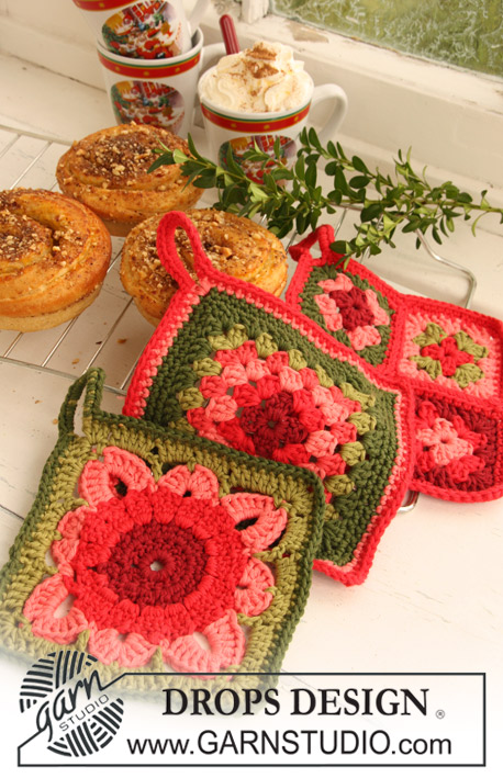 Stained Glass / DROPS Extra 0-698 - DROPS crochet pot holders with squares in ”Paris”.
