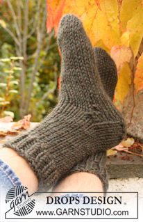 Free patterns - Men's Socks & Slippers / DROPS Extra 0-713