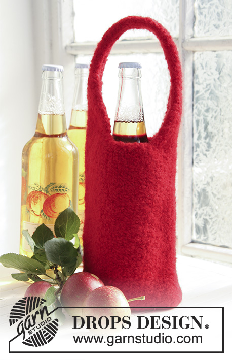 Take Me Home / DROPS Extra 0-729 - Housse de bouteille tricotée et feutrée pour bouteille de vin, en DROPS Snow, avec poignée pour transporter ou offrir. Thème: Noël.