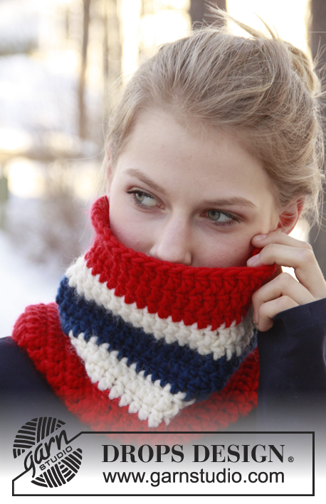 DROPS Extra 0-772 - Crochet DROPS neck warmer in Snow. 