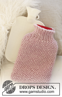 Keep Me Warm / DROPS Extra 0-837 - Strikket DROPS betræk til varmeflaske i ”Snow”