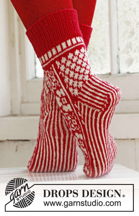 On Your Toes! / DROPS Extra 0-860 - DROPS vánoční ponožky pletené z příze Fabel. 