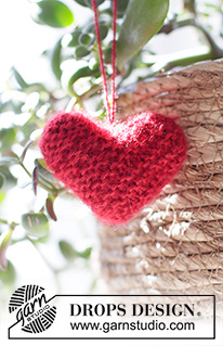 Sweet heart / DROPS Extra 0-878 - Corazón DROPS tejido en “Alpaca” y “Kid-Silk” para colgar en el árbol de Navidad.