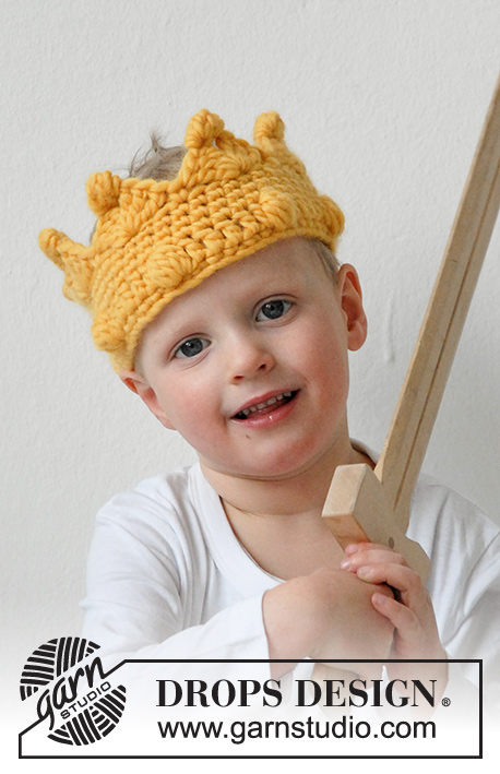 King Arthur / DROPS Extra 0-924 - Couronne crochetée pour enfant, en DROPS Snow. Du 2 au 7 ans.