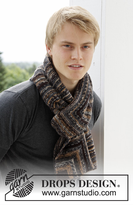 Graham / DROPS Extra 0-972 - Men's knitted scarf with domino squares in DROPS Fabel.