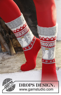 Free patterns - Christmas Socks & Slippers / DROPS Extra 0-989