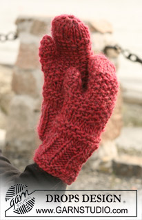 Paprika Mittens / DROPS 104-41 - Texture knit DROPS mittens in ”Snow”