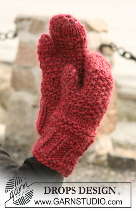 Paprika Mittens / DROPS 104-41 - DROPS rukavice – palčáky s plastickým vzorem pletené z příze Snow.