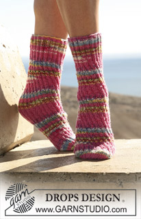 Free patterns - Chaussettes / DROPS 106-18