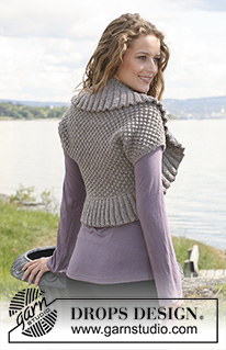 Coyote / DROPS 110-28 - Knitted DROPS bolero in berry pattern and rib in ”Alaska”. Size S-XXXL.