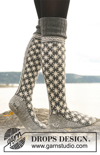 Free patterns - Men's Socks & Slippers / DROPS 110-41