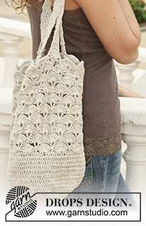 Maurea / DROPS 113-3 - Crochet bag/tote bag with lace pattern in DROPS Bomull-Lin