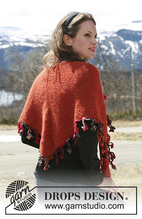 Blazing Fire / DROPS 114-10 - DROPS shawl in garter st in 2 threads ”Alpaca” with crochet border in ”Big Fabel”. 