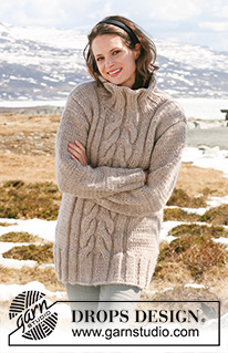 Admiral's Braid / DROPS 116-38 - DROPS tunic in ”Snow” with cables mid front. Size S to XXXL. 
