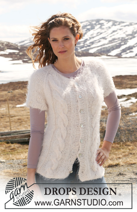 Freshly Fallen Snow / DROPS 117-29 - Knitted DROPS jacket in ”Symphony” with cables and short raglan sleeves. Size S-XXXL. 