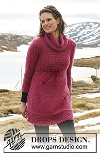 Raspberry Marmalade / DROPS 117-39 - DROPS dress in ”Alpaca” and ”Kid-Silk” with 3/4 sleeves and bee hive pattern on yoke and along bottom edge. Size XS to XXL.