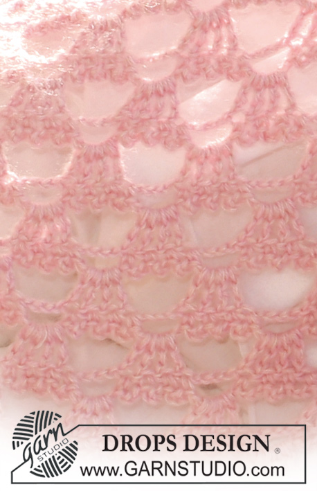 Pink Perfection / DROPS 118-8 - Virkad DROPS sjal med hålmönster i ”Alpaca” och ”Kid-Silk”.