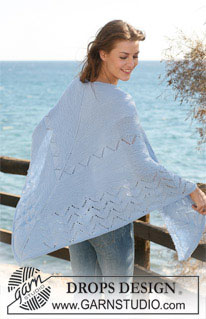 Blue Bayou / DROPS 120-4 - Knitted DROPS shawl in ”Delight” with lace pattern. Alternatively use ”BabyMerino”.