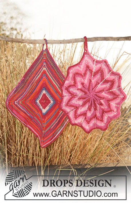 DROPS 120-46 - DROPS pot holders, squared or star shaped, in ”Muskat Soft”.