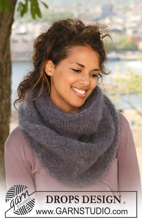 DROPS 125-7 - Knitted DROPS neck warmer in ”Vienna” or Melody.