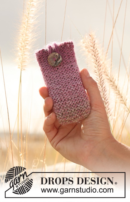 Fantasy Line / DROPS 127-23 - Knitted DROPS cell phone cozy in Delight. 