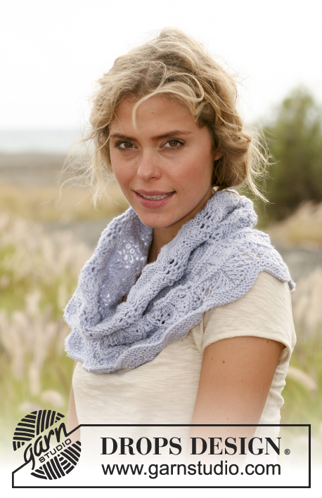 Summer Wrap / DROPS 129-13 - DROPS neck warmer with wave pattern in Merino Extra Fine. 