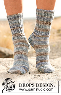 Free patterns - Men's Socks & Slippers / DROPS 130-15