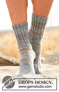 Free patterns - Men's Socks & Slippers / DROPS 130-15