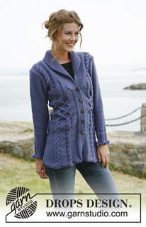Bluebird / DROPS 134-1 - Knitted DROPS jacket with cables in ”Karisma”. 
Size: S to XXXL.
