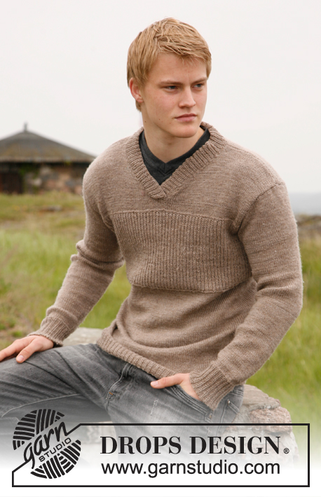 Edward / DROPS 135-26 - Knitted sweater for men with v-neck in DROPS Alpaca. Sizes S - XXL