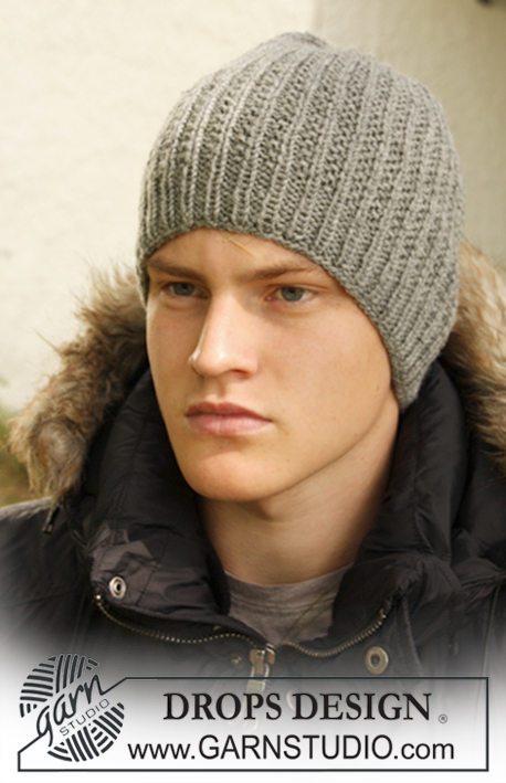 Tristan / DROPS 135-31 - Men's knitted hat with textured pattern, in DROPS Karisma or DROPS Merino Extra Fine.