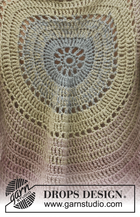 Summer Circle / DROPS 136-1 - Saco DROPS, en ganchillo / crochet, trabajado en un círculo en 2 hilos “BabyAlpaca Silk”. Talla: S – XXXL.