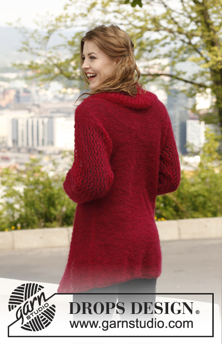 Passion / DROPS 140-24 - Knitted DROPS jacket with lace pattern on sleeves in ”Vivaldi”.