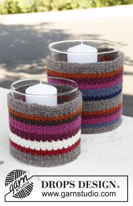 Cottage candle / DROPS 144-21 - Set consists of: Crochet large and small candle holder cover with stripes in DROPS Karisma.