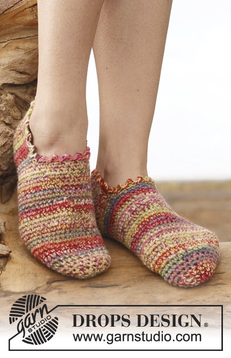 Alina / DROPS 148-28 - Crochet DROPS slippers in 2 threads Fabel. Size 35 - 43.