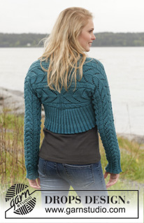 Valkyrie / DROPS 149-12 - Knitted DROPS bolero with cables and lace pattern in ”Merino Extra Fine”. Size: S - XXXL.