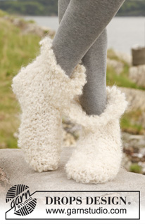 Free patterns - Women's Socks & Slippers / DROPS 150-21